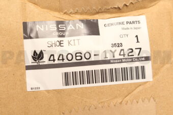440601Y427 SHOE SET-REAR BRAKE