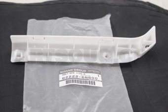 622226N600 BRKT-BPR SIDE,R