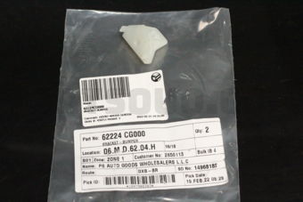 62224CG000 BRACKET-BUMPER