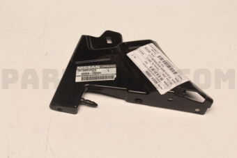 62224ZQ00A BRACKET-FRONT BUMPER UPPER,RH