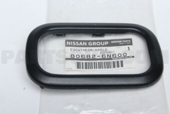 806826N600 ESCUTCHEON-INSIDE HANDLE,RH