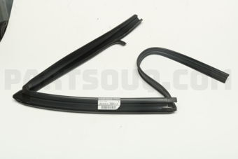 823313W410 GLASS RUN-REAR DOOR WINDOW,LH
