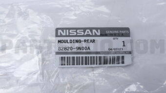 828209N00A MOULDING-REAR DOOR OUTSIDE,RH