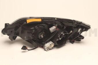 84913FG320 Subaru LENS &amp; BODY COMPLHLR
