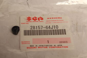 2815764J10 CAP