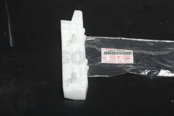 7183064J00 HOLDER, NO.1 RH