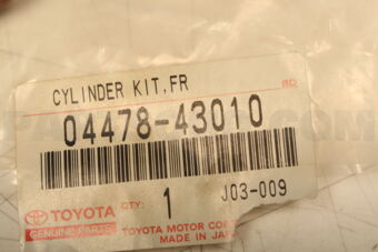 0447843010 Toyota CYLINDER KIT, DISC BRAKE, FRONT
