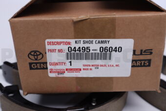 0449506040 SHOE KIT, REAR BRAKE
