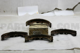 0449512210 SHOE KIT, REAR BRAKE