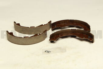 0449533070 SHOE KIT, REAR BRAKE