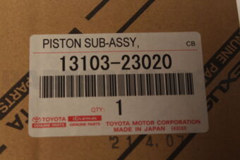 1310323020 Toyota PISTON SUB-ASSY, W/PIN