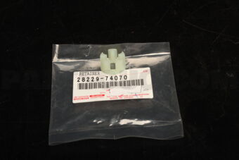 2822974070 RETAINER, STARTER IDLE GEAR