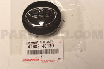 4260348130 Toyota ORNAMENT SUB-ASSY, WHEEL HUB