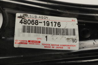 4806819176 ARM SUB-ASSY, FRONT SUSPENSION, LO