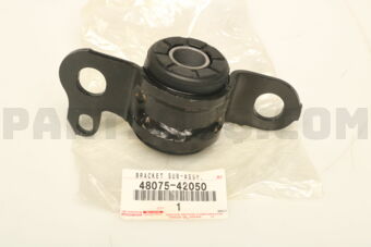4807542050 BRACKET, FRONT LOWER ARM, RH