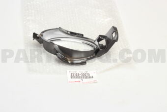 5212533070 BRACKET, FOG LAMP, RH