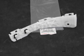 5215528090 SUPPORT, REAR BUMPER SIDE, NO.2 RH