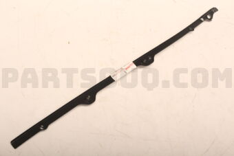 5256233010 Toyota RETAINER, REAR BUMPER, UPPER RH