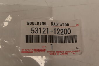 5312112200 Toyota MOULDING, RADIATOR GRILLE, UPPER RH