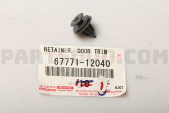 6777112040 CLIP (FOR QUARTER INSIDE TRIM BOAR