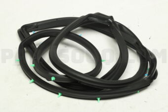 6787160130 WEATHERSTRIP, REAR DOOR, RH
