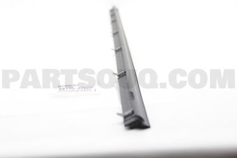 6817090K00 WEATHERSTRIP ASSY, FRONT DOOR GLAS