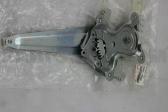 6980435080 REGULATOR SUB-ASSY, REAR DOOR WIND