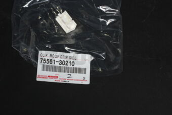 7556130210 CLIP, ROOF DRIP SIDE FINISH MOULDI