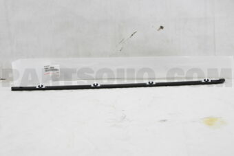 7566060040 MOULDING, QUARTER BELT, RH