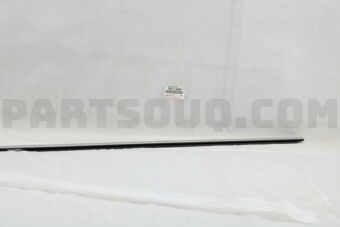 7571160080 MOULDING, FRONT DOOR BELT, RH