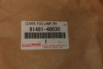 8148148030 Toyota COVER, FOG LAMP, RH