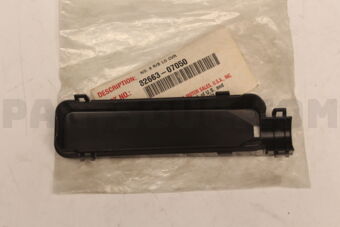 8266307050 Toyota COVER, RELAY BLOCK, LOWER, NO.8