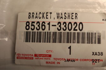 8536133020 Toyota BRACKET, HEADLAMP CLEANER WASHER