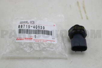 8871940020 SENSOR, AIRCONDITIONER PRESSURE