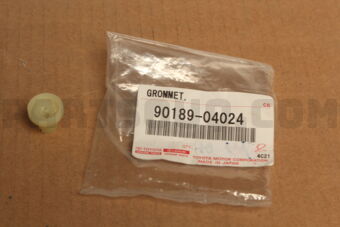 9018904024 Toyota GROMMET, SCREW(FOR GLOW PLUG)