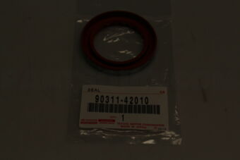 9031142010 SEAL, OIL (FOR FRONT OIL PUMP)