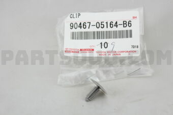 9046705164B6 CLIP(FOR DECK TRIM SIDE BOARD)