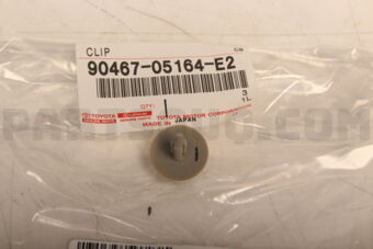 9046705164E2 Toyota CLIP (FOR REAR SEAT RECLINING COVER)