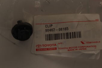 9046708185 Toyota CLIP(FOR DECK TRIM REAR COVER)