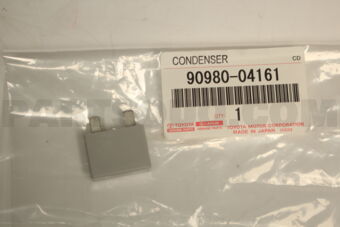 9098004161 Toyota CONDENSER