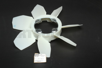 AISIN FNT007 RADIATOR FAN 16361-31060 TO 1GRFE FJ CRUISER,FORTUNER 201011-,200507- AISIN