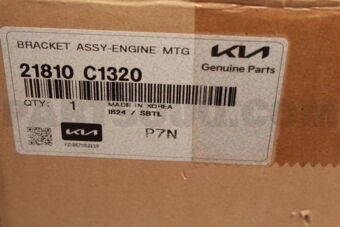 Hyundai / KIA 21810C1320 BRACKET ASSY-ENGINE MTG