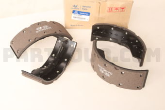 Hyundai / KIA 5830545A63 SHOE & LINING KIT-BRAKE