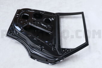 Hyundai / KIA 77004Q6000 PANEL ASSY-REAR DOOR,RH