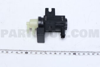 MERCEDES A0001531800 PRESSURE COVERTER,TC-GLA(X156)
