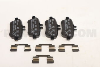 MERCEDES A0004207604 BRAKE PAD RER-CLA(X117)A(W176)