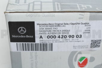 MERCEDES A0004209003 BRAKE PAD FRT-GLC(X253)W213