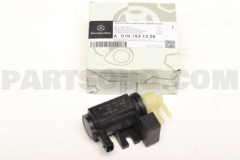 MERCEDES A0101531328 PRESSURE COVERTER,TC-GLA(X156)