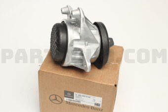 MERCEDES A1672405300 ENGINE MOUNT