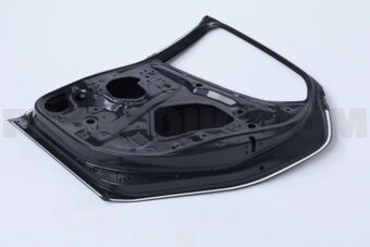 Mazda BCY17202XB BODY(R),REAR DOOR